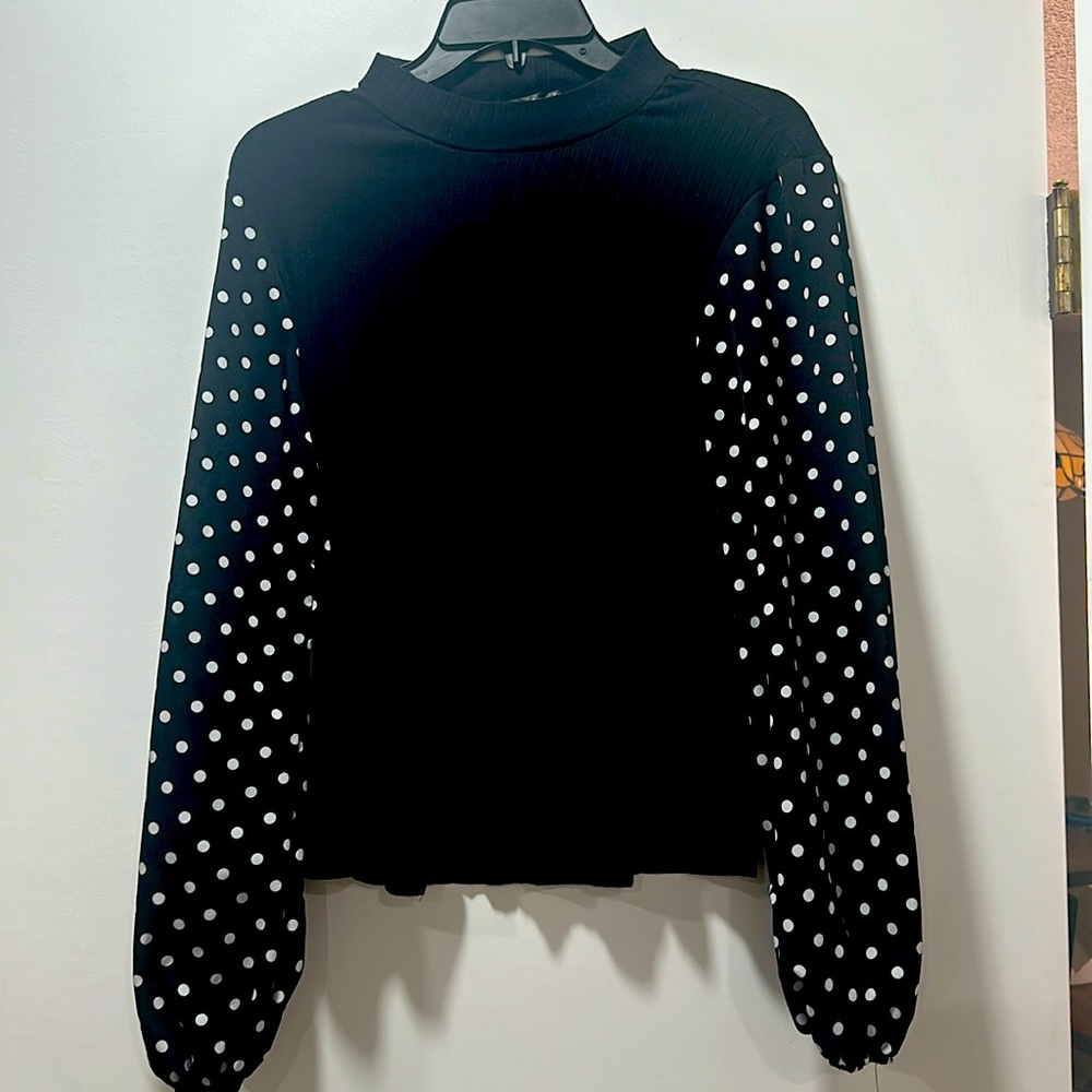 Polka dot long sleeve blouse